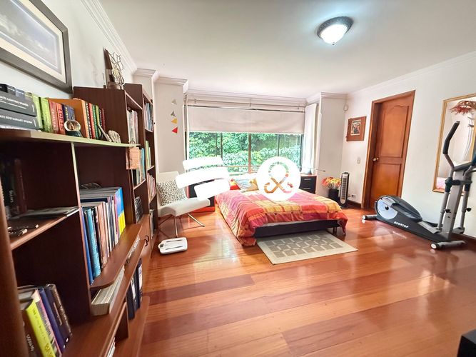 Apartamento de 4 alcobas en venta en San Lucas, Medellín, 190 m² · foto 7 de 15