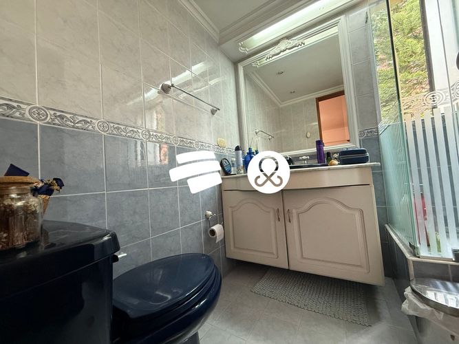 Apartamento de 4 alcobas en venta en San Lucas, Medellín, 190 m² · foto 9 de 15