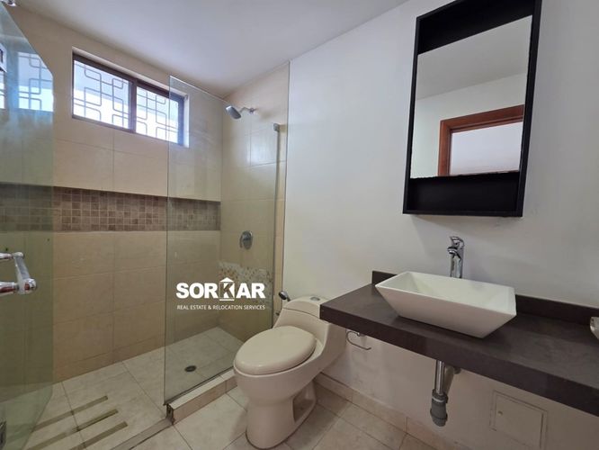 Casa de 6 alcobas en venta en Santa Monica, Barranquilla, 617 m² · foto 22 de 24