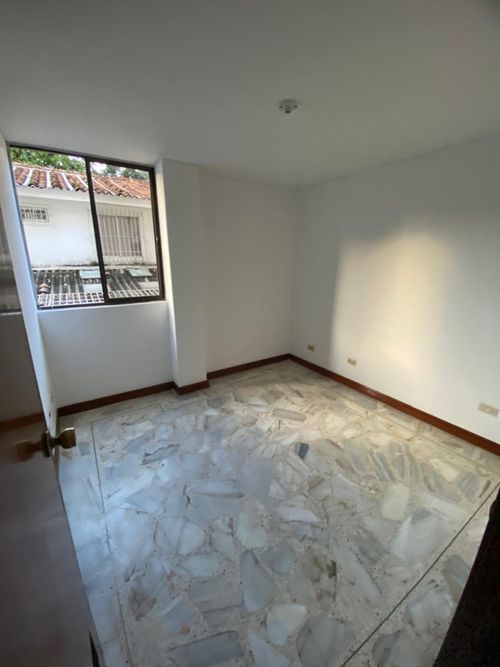 Apartamento de 3 alcobas en venta en Cuarto De Legua - Guadalupe, Cali, 78 m² · foto 10 de 23