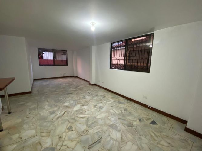 Apartamento de 3 alcobas en venta en Cuarto De Legua - Guadalupe, Cali, 78 m² · foto 20 de 23