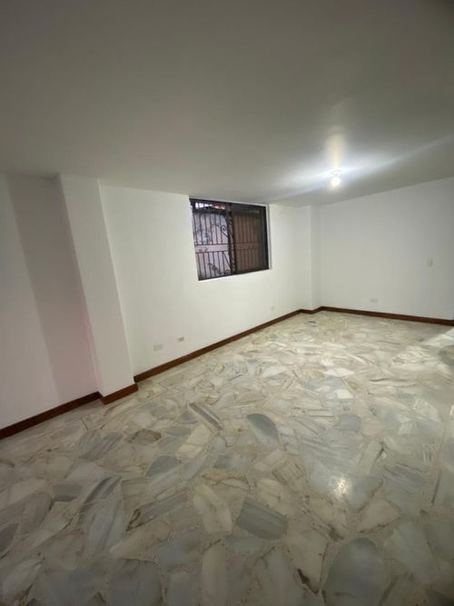 Apartamento de 3 alcobas en venta en Cuarto De Legua - Guadalupe, Cali, 78 m² · foto 21 de 23