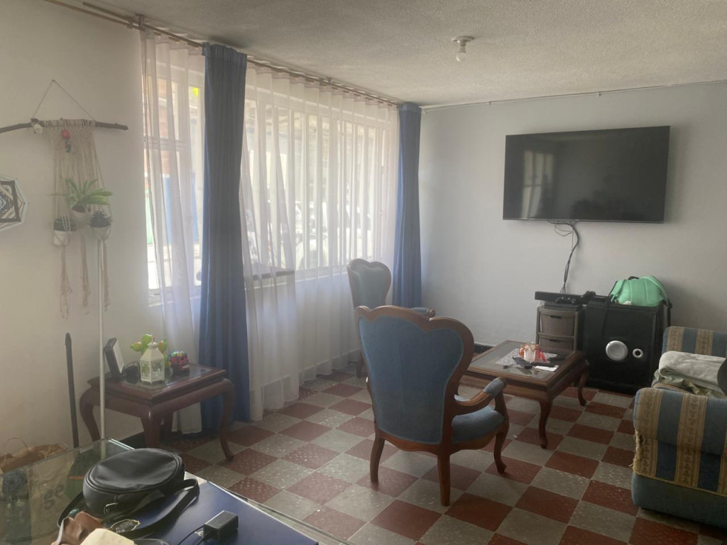 Casa en venta en San Fernando, Bogotá · foto 10 de 17