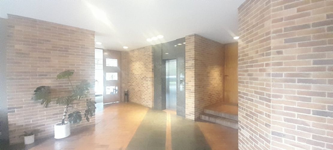 Apartamento de 3 alcobas en arriendo en Gratamira, Bogotá, 285 m² · foto 2 de 24
