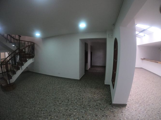Casa de 3 alcobas en arriendo en Santa Barbara, Bogotá, 547 m² · foto 10 de 24