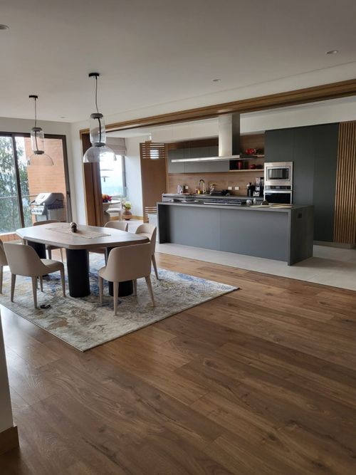 Apartamento de 3 alcobas en venta en Cerros De Los Alpes, Bogotá, 332 m² · foto 9 de 18