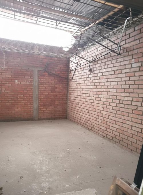 Bodega en venta en Villavicencio, Pereira, 318 m² · foto 2 de 9