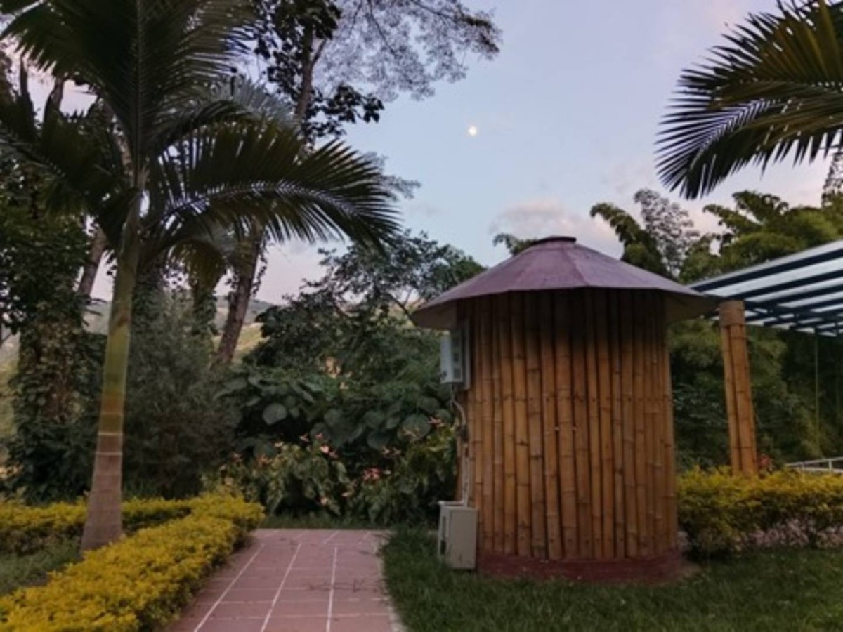 Casa en venta en Quiebra De Velez, Manizales · foto 19 de 23