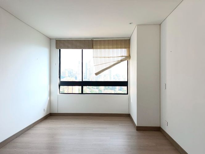 Apartamento de 3 alcobas en venta en El Poblado, Medellín, 124 m² · foto 14 de 19