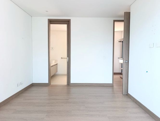 Apartamento de 3 alcobas en venta en El Poblado, Medellín, 124 m² · foto 13 de 19