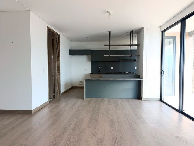 Apartamento de 3 alcobas en venta en El Poblado, Medellín, 124 m² · foto 7 de 19