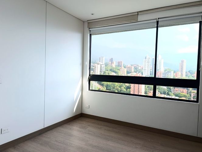 Apartamento de 3 alcobas en venta en El Poblado, Medellín, 124 m² · foto 17 de 19