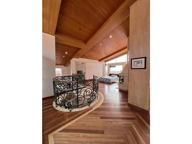 Apartamento en venta en Bosque De Pinos, Bogotá, 323 m² · foto 13 de 24