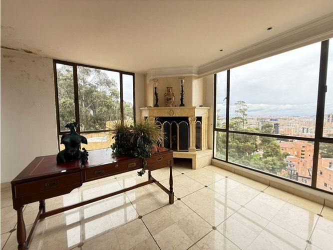 Apartamento en venta en Bosque De Pinos, Bogotá, 323 m² · foto 20 de 24