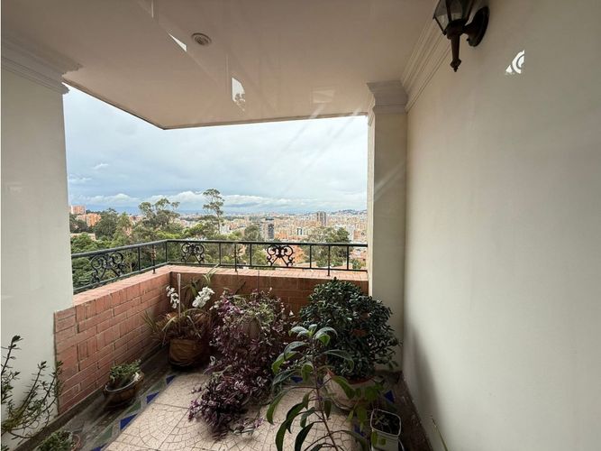 Apartamento en venta en Bosque De Pinos, Bogotá, 323 m² · foto 23 de 24