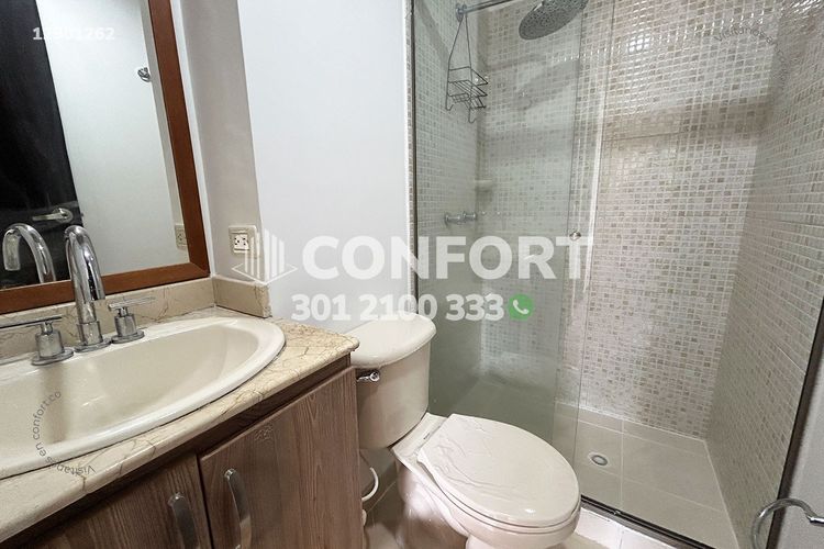 Apartamento de 3 alcobas en arriendo en Loma Del Escobero, Envigado, 92 m² · foto 4 de 24