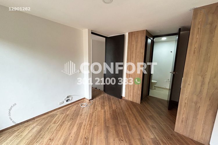 Apartamento de 3 alcobas en arriendo en Loma Del Escobero, Envigado, 92 m² · foto 5 de 24