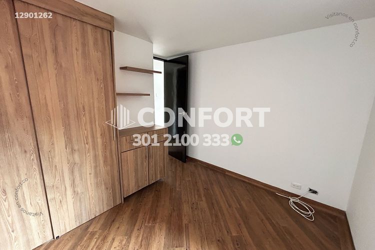 Apartamento de 3 alcobas en arriendo en Loma Del Escobero, Envigado, 92 m² · foto 10 de 24