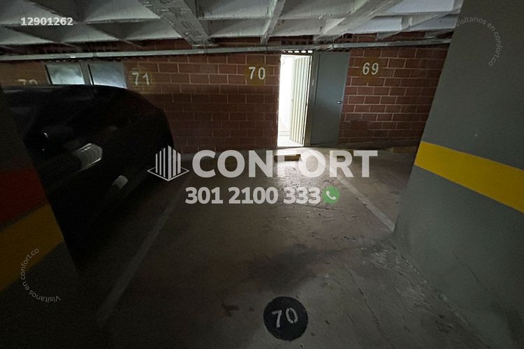 Apartamento de 3 alcobas en arriendo en Loma Del Escobero, Envigado, 92 m² · foto 16 de 24