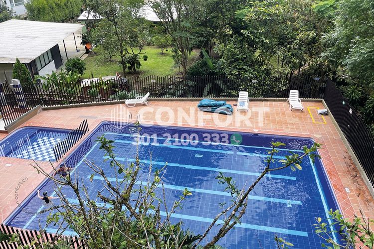 Apartamento de 3 alcobas en arriendo en Loma Del Escobero, Envigado, 92 m² · foto 17 de 24
