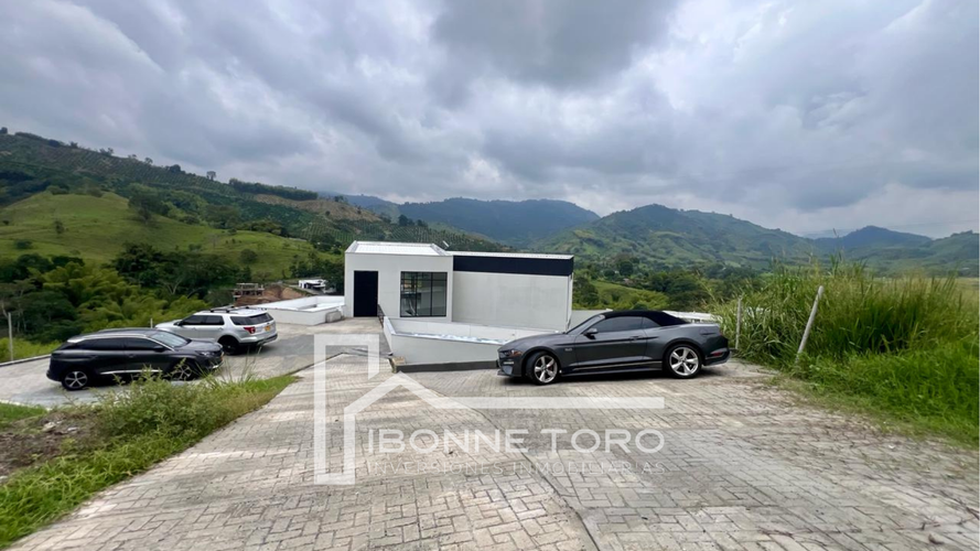 Casa de 6 alcobas en venta en Los Rosales, Manizales · foto 4 de 18