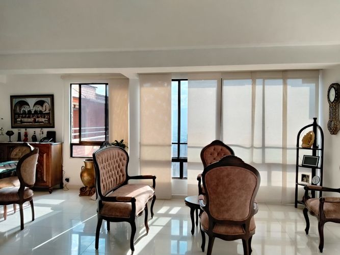 Apartamento de 3 alcobas en venta en El Poblado, Medellín, 168 m² · foto 4 de 19