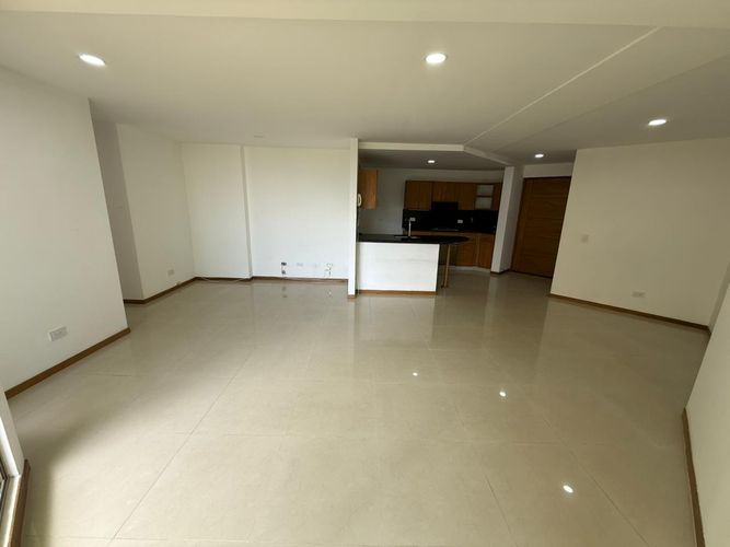 Apartamento de 3 alcobas en arriendo en Las Lomitas, Sabaneta, 110 m² · foto 13 de 24