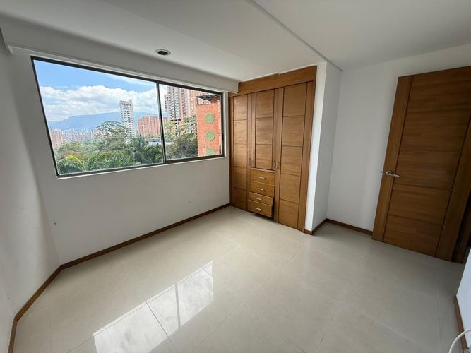 Apartamento de 3 alcobas en arriendo en Las Lomitas, Sabaneta, 110 m² · foto 8 de 24