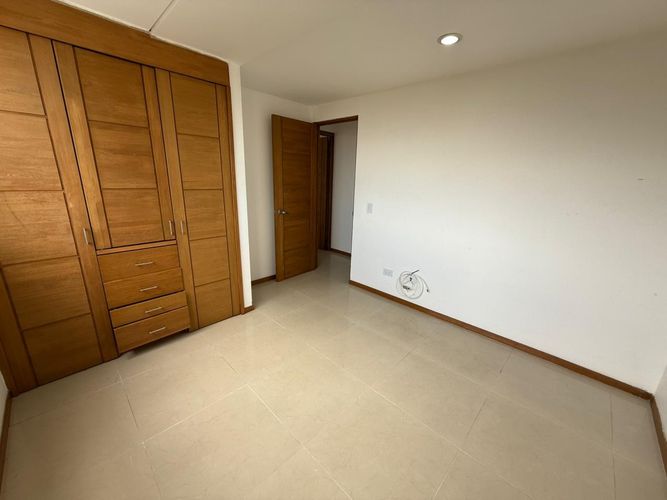 Apartamento de 3 alcobas en arriendo en Las Lomitas, Sabaneta, 110 m² · foto 6 de 24