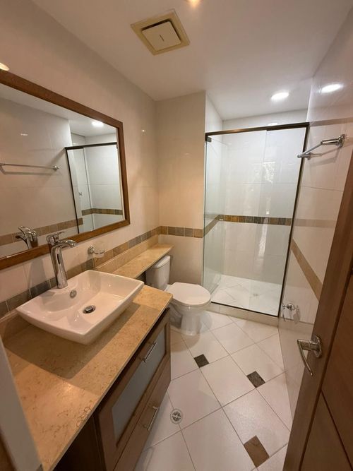 Apartamento de 3 alcobas en arriendo en Las Lomitas, Sabaneta, 110 m² · foto 14 de 24