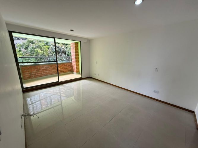 Apartamento de 3 alcobas en arriendo en Las Lomitas, Sabaneta, 110 m² · foto 20 de 24