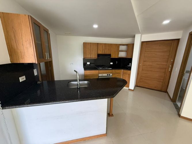 Apartamento de 3 alcobas en arriendo en Las Lomitas, Sabaneta, 110 m² · foto 23 de 24