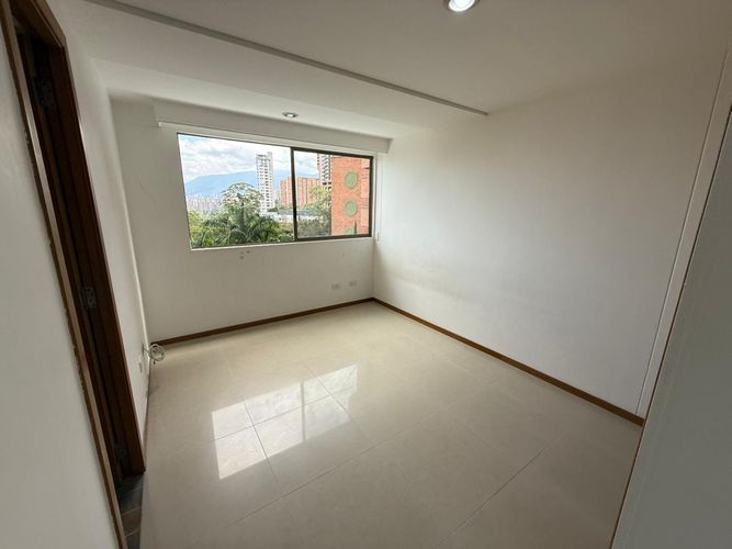 Apartamento de 3 alcobas en arriendo en Las Lomitas, Sabaneta, 110 m² · foto 24 de 24