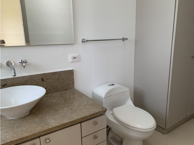 Casa de 3 alcobas en venta en Vía El Caimo, Armenia, 227 m² · foto 16 de 24