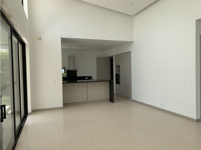Casa de 3 alcobas en venta en Vía El Caimo, Armenia, 227 m² · foto 19 de 24