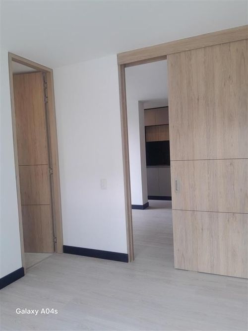 Apartamento de 1 alcoba en venta en Santa Barbara, Bogotá, 37 m² · foto 9 de 20