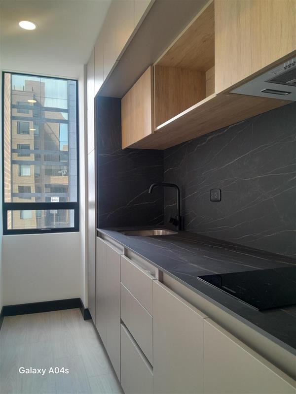 Apartamento en venta en Santa Barbara, Bogotá · foto 8 de 20