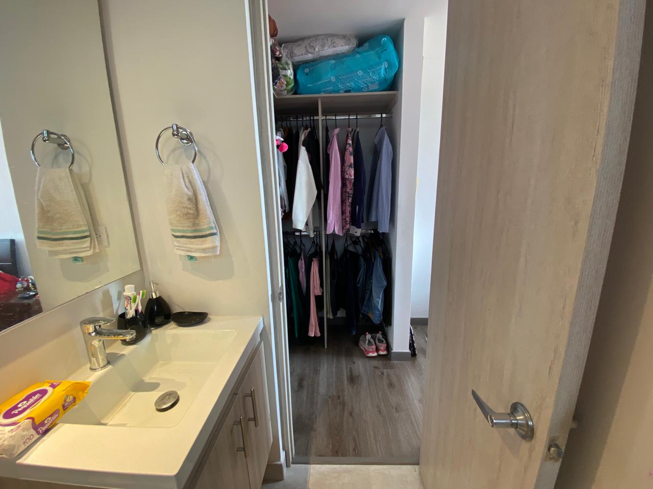 Apartamento en venta en Hacienda Alcala De Prodesa, Mosquera · foto 13 de 24