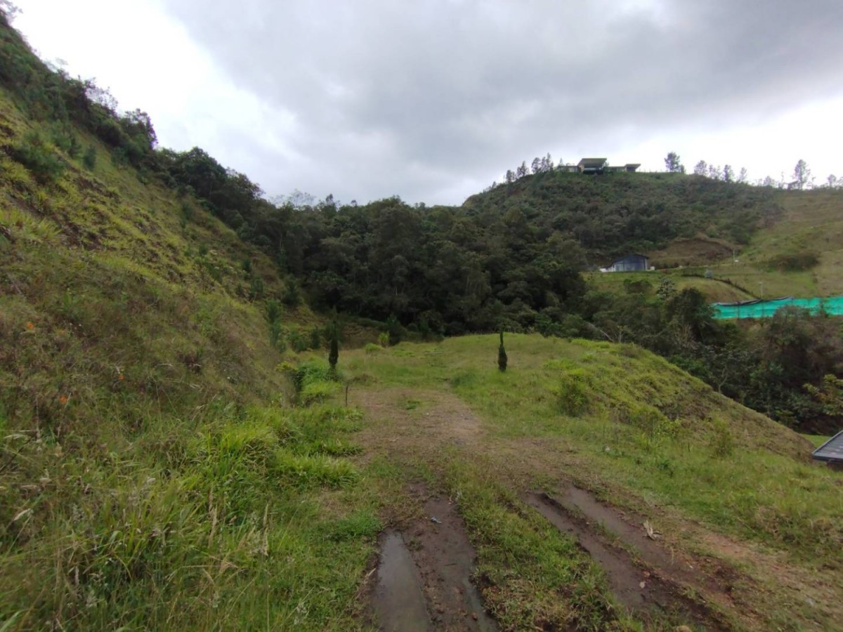 Land in Lejos del nido (3318 m²) for Sale - 3