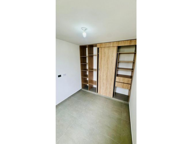 Apartamento de 2 alcobas en venta en Caucaseco, Cali, 70 m² · foto 5 de 14