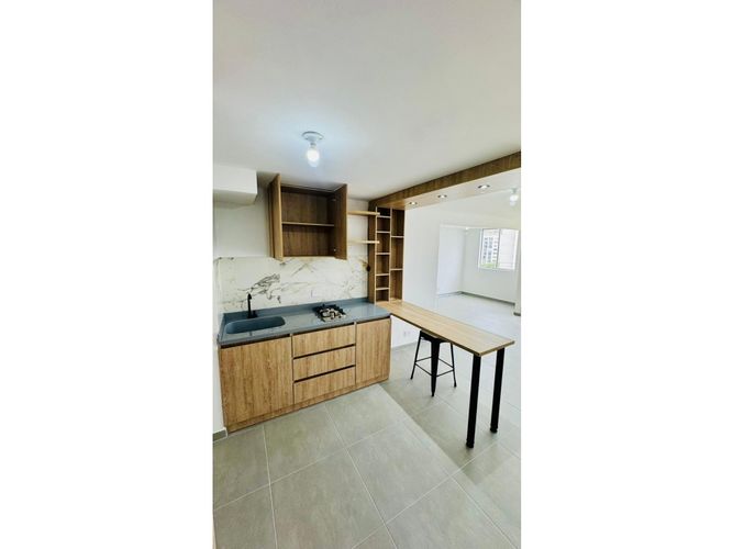 Apartamento de 2 alcobas en venta en Caucaseco, Cali, 70 m² · foto 11 de 14