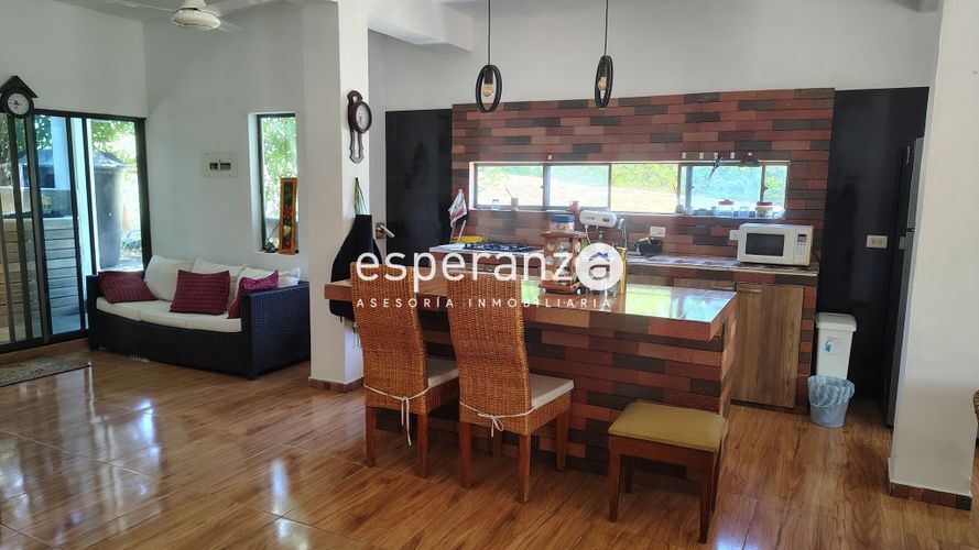 Casa de 3 alcobas en venta en Ricaurte, Ricaurte, 188 m² · foto 17 de 24