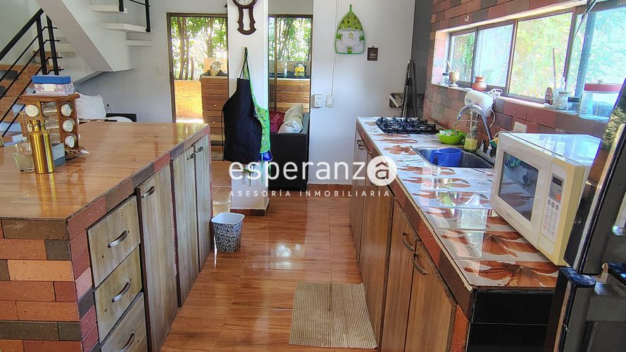 Casa de 3 alcobas en venta en Ricaurte, Ricaurte, 188 m² · foto 20 de 24