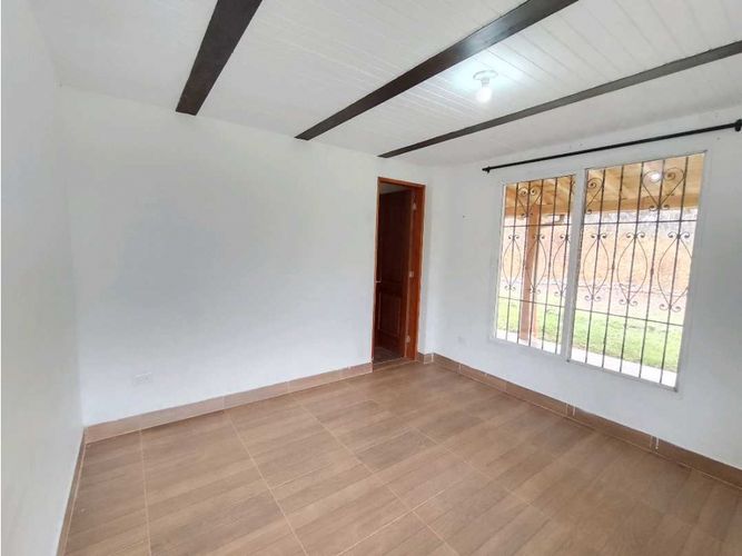Casa de 6 alcobas en venta en El Salado, Guarne, 900 m² · foto 8 de 24