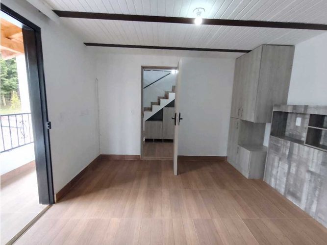 Casa de 6 alcobas en venta en El Salado, Guarne, 900 m² · foto 14 de 24