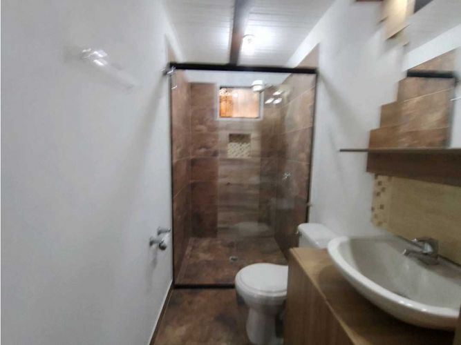 Casa de 6 alcobas en venta en El Salado, Guarne, 900 m² · foto 18 de 24