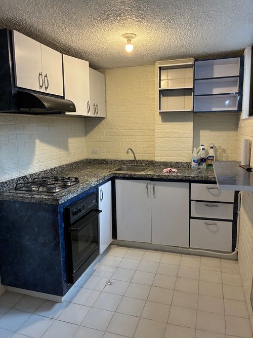 Apartamento de 3 alcobas en venta en Cedritos, Bogotá, 120 m² · foto 9 de 15