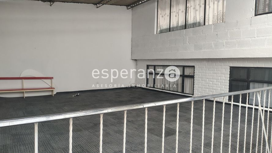 Casa de 5 alcobas en venta en La Estrada, Bogotá, 305 m² · foto 11 de 24