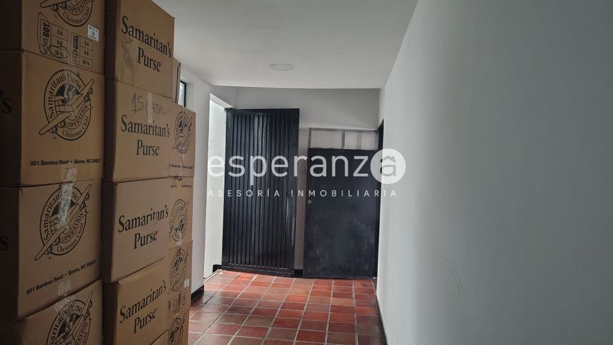Casa de 5 alcobas en venta en La Estrada, Bogotá, 305 m² · foto 23 de 24