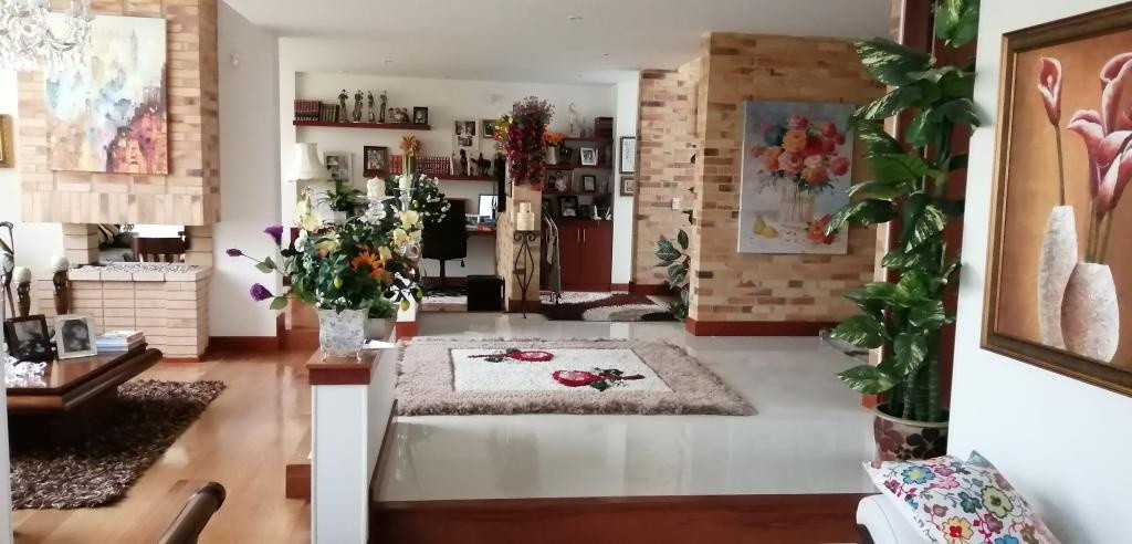 Casa en venta en Cr. Caminos De Chunugua, Cajicá · foto 10 de 24